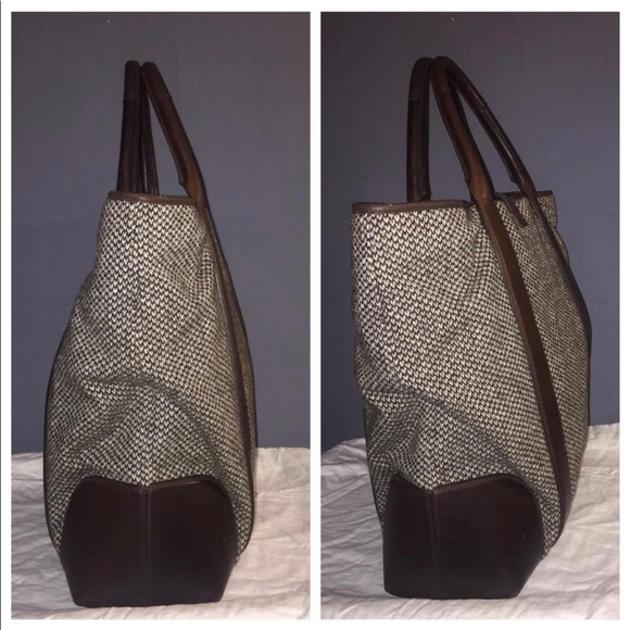 Saint Laurent Tweed Belted Tote - Picture 5 of 9